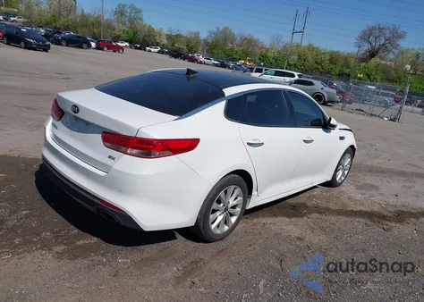 2016 Kia Optima Ex z USA, uszkodzony, nr VIN 5XXGU4L37GG048085